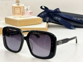 Picture of Dior Sunglasses _SKUfw56704405fw